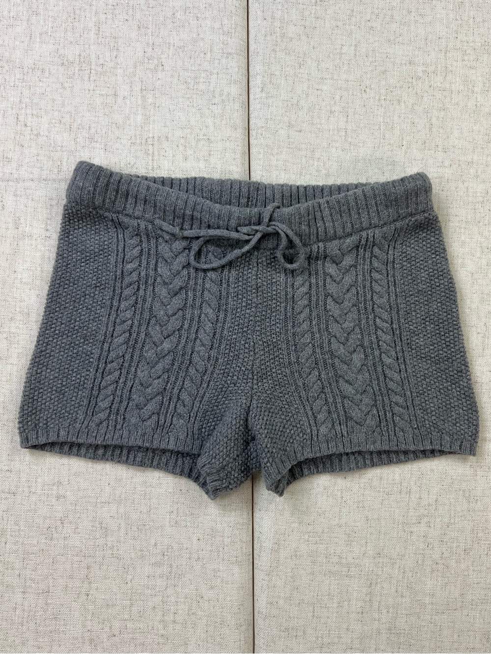 Aerie Cozy Cable Knit Drawstring Women's Shorts - Gray